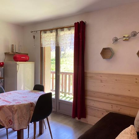 Appartement Lumineux Et Cosy En Rez De Jardin Saint-Gervais-les-Bains Luaran gambar